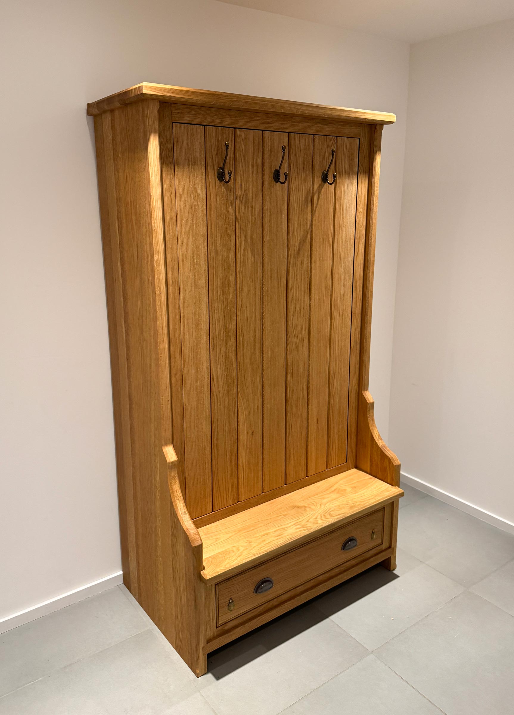 Bench Seat Gun Cabinet