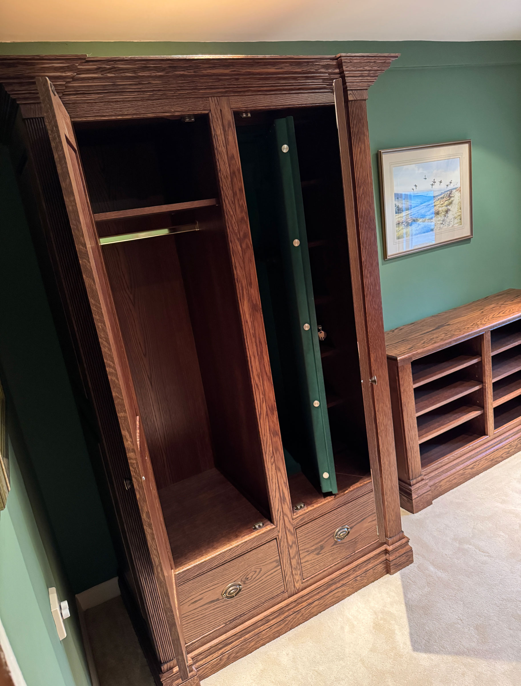 Dorchester Gun Cabinet