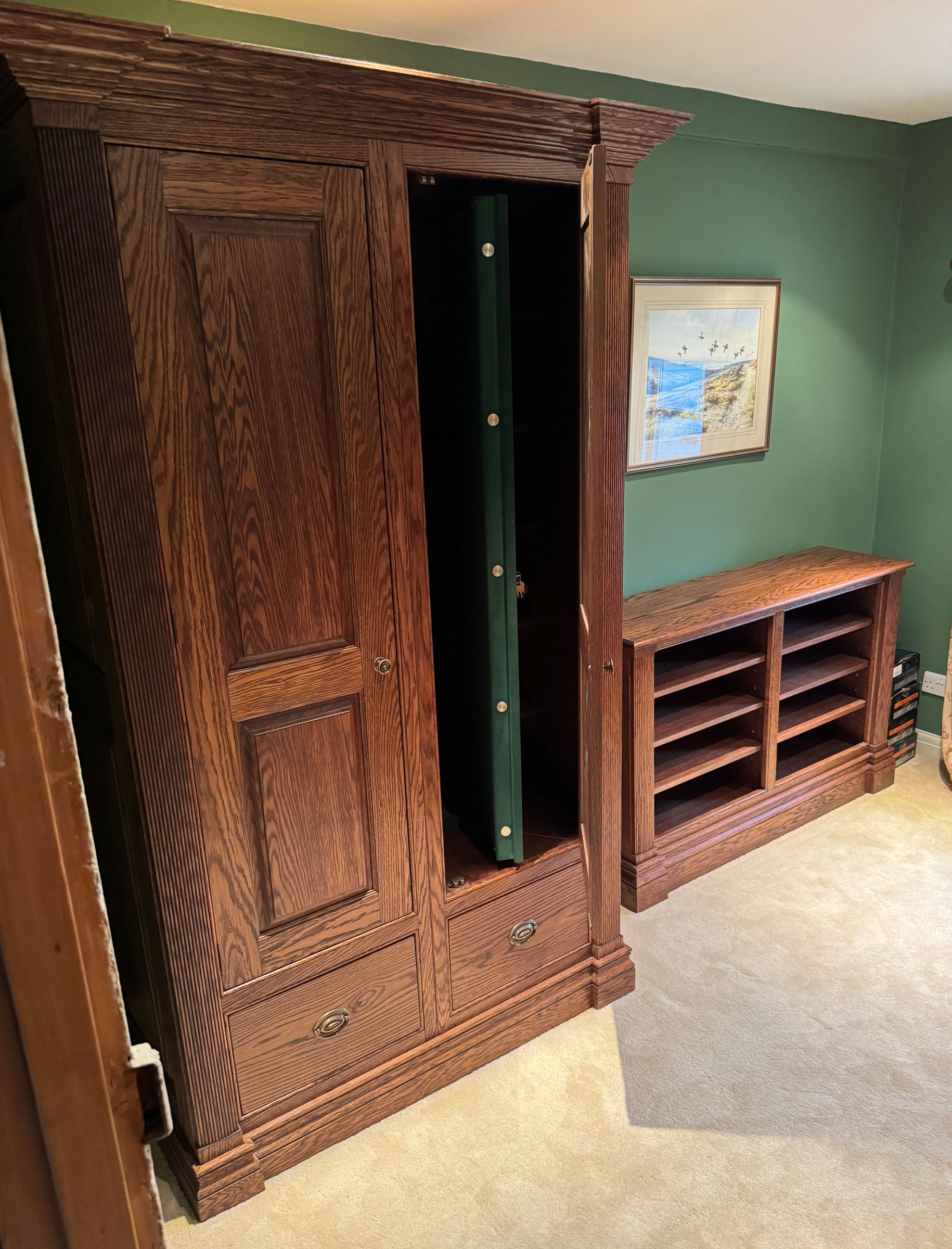 Dorchester Gun Cabinet