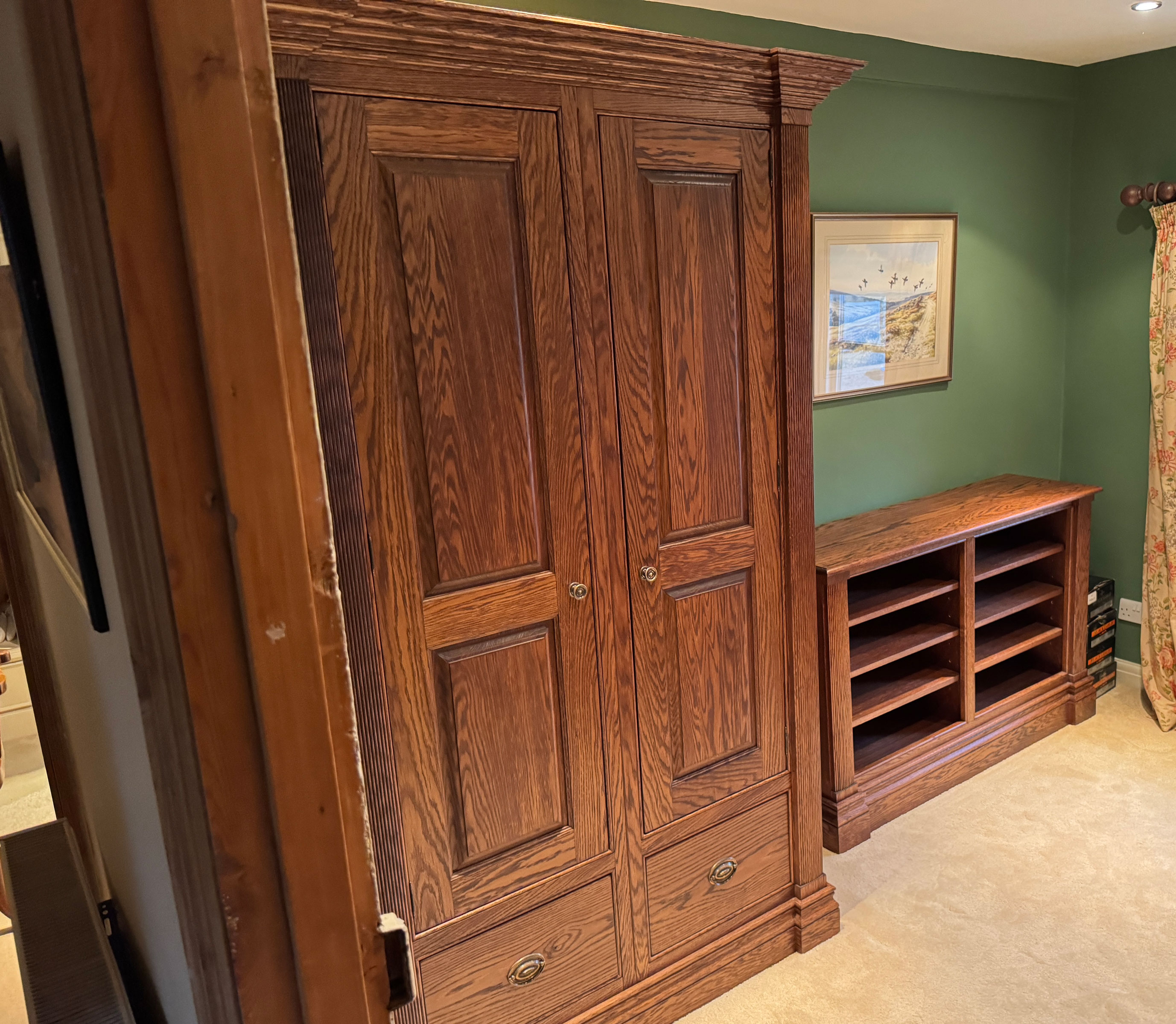 Dorchester Gun Cabinet